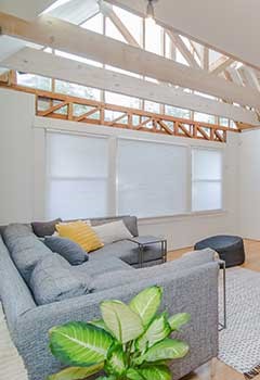 Simple Roller Shades Near Foothill Ranch